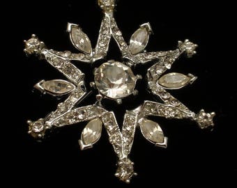 Rhinestone Star Starburst Pin Vintage