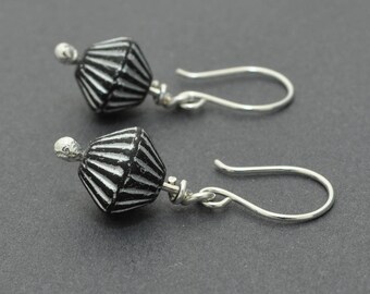 Sterling Silver Dangle Earrings, Spinner Earrings, Czech Glass bead, Matte Black, Stripes