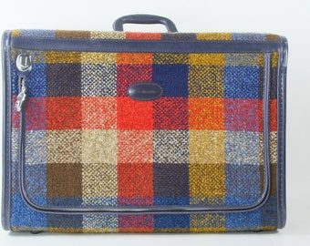 Vintage Travel Luggage Skyway Plaid Suitcase 1970s Retro Travel Medium Size
