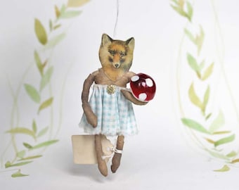 Nostalgisches Christbaumornament Wattefigur Fuchs mit Kleid und Pilz von FilASophie im französischen Brocante Stil