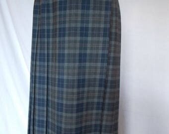 summer sale Vintage 90s St Michael Navy Blue Kilt Skirt Size large