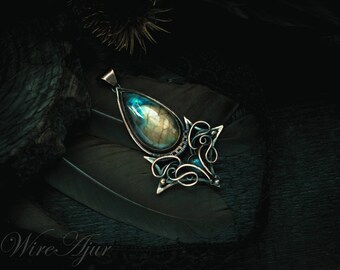 labradorite pendant wire wrapped pendant labradorite necklace gift for her copper pendant gift for woman wire wrap jewelry Designer jewelry