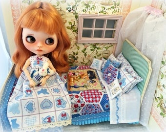 Robe or long pajamas for Blythe, Pullip or similar. Your baby is ready to go to the slumber party.