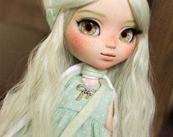 RESERVED - OOAK "Pistachio Delight" Full Custom Pullip