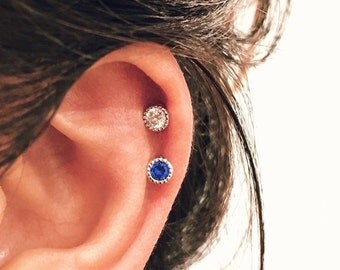 CZ Simple cartilage earring, silver cartilage stud, Tragus earring, circle tragus stud, helix earring, minimalist conch earring, cubic stud