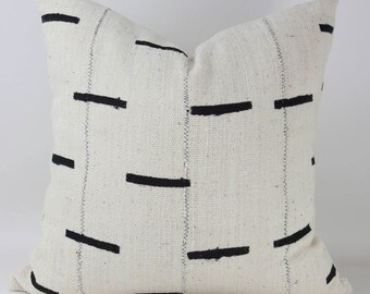 Mud Cloth Pillow Cover - Bogolan Pillow Cover - Pillow Cover - Double sided - Geometric Pattern - Concealed Zipper