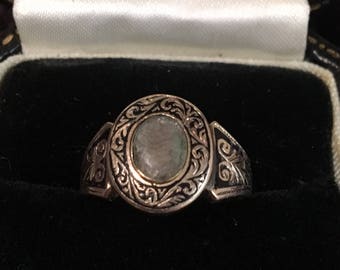Antique Victorian Mourning Ring Hair Locket and Gold with Black Enamel