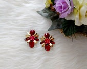 New gorgeous bib statment earrings in maroon and gold color, gift for her, beautiful, bib statment earrings, bridesmaid gift, weddings, gems