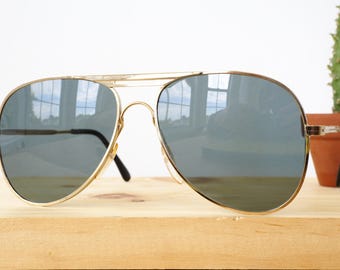 Vintage Aviator Sunglasses 1970's New Old Stock By Foster Grant Made in Taiwan Gold Toned With Grey Lens Unique design