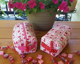 Hello Kitty Bag, Boxy Pouch with Strawberry Hello Kitty, Little Girl Small Toy Tote with Zipper