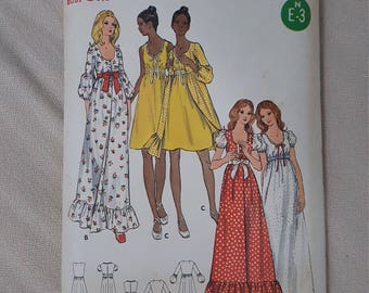 1970's Evening Gown & Robe, Puff Sleeves, Full or Knee Length Dress- Vintage 70's Butterick Sewing Pattern 6205- Miss Size 8 Bust 31.5