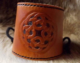 Bracelet celtique médiéval en cuir véritable