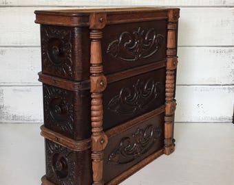 Vintage sewing machine drawers, antique sewing machine drawers, set of sewing machine drawers