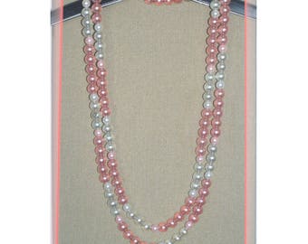 Necklace in Pearl Pink acrylic beads (142cm)