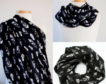 Black Feather Nursing Scarf - Infinity Scarf Black - Breastfeeding Cover - Nursing Cover - Breast Feeding Cover - Infinity Scarf