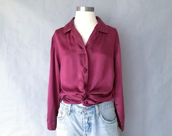 Vintage silk blouse/button down blouse/secretary blouse/shirt/top minimalist women's size S/M