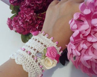 crochet wrist band