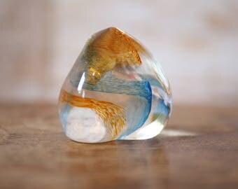 Retro Abstract Pyramid Glass Paperweight
