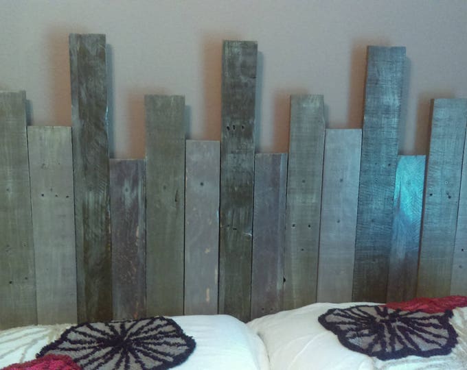 Reclaimed wood pallet headboard