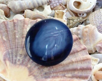 Madrage - shades of Blues for this unique ring to the smell of summer between shellfish