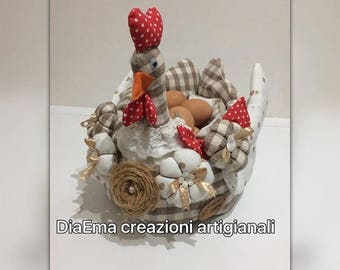 Shabby door hen eggs