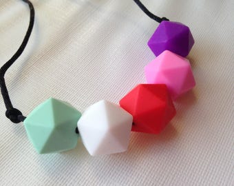 Nursing necklace