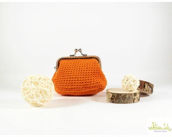 Orange coin purse made of crochet with shiny silver metal closure clip clap