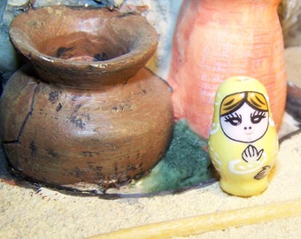 Pearl doll Russian Matryoshka yellow
