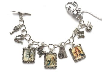 CLOSING DOWN SALE Alice In Wonderland silver bangle charm bracelet