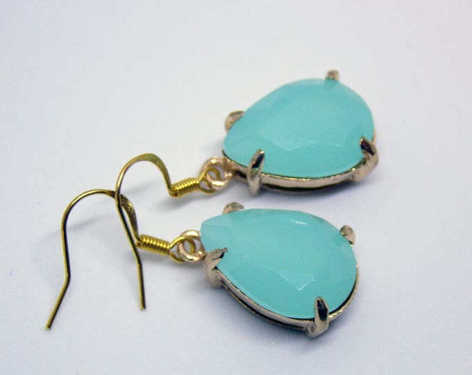 Opal Mint Green Earrings Opaque Drop Earrings Gold Wedding Bridal Jewelry Green Dangles Retro Style