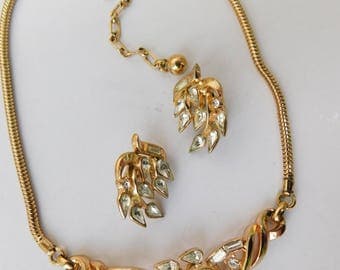 Alfred Philippe Crown Trifari 1950s Patent Pending Necklace and Earrings Demi Parure Set Ice Clear Crystals