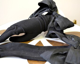 1950s Viola Weinberger Black Gloves with Moire Bows