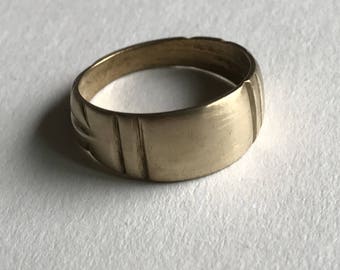 80s Brass Signet Ring French Artisan jewelry Ring Size 9.7 French 54 Unisex Resizeable