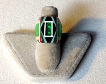 Vintage 30s 40s Bob Dodd bakelite celluloid folk art prison ring size 8