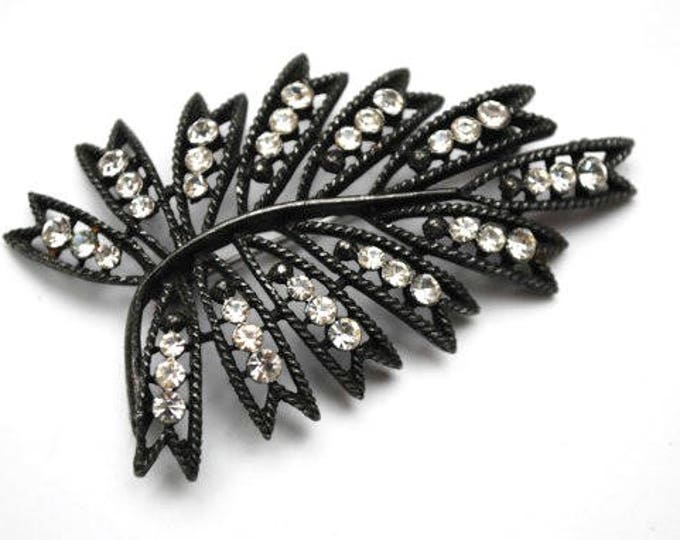 Weiss Leaf Brooch - Rhinestone - Japanned enameling - Floral FLower pin