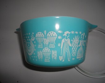 Vintage Blue Amish Butterprint Pyrex Casserole Dish with Cover, Amish Pyrex, Pyres, Farmer Pyrex, Butterprint Pyrex, Covered Pyrex Dish