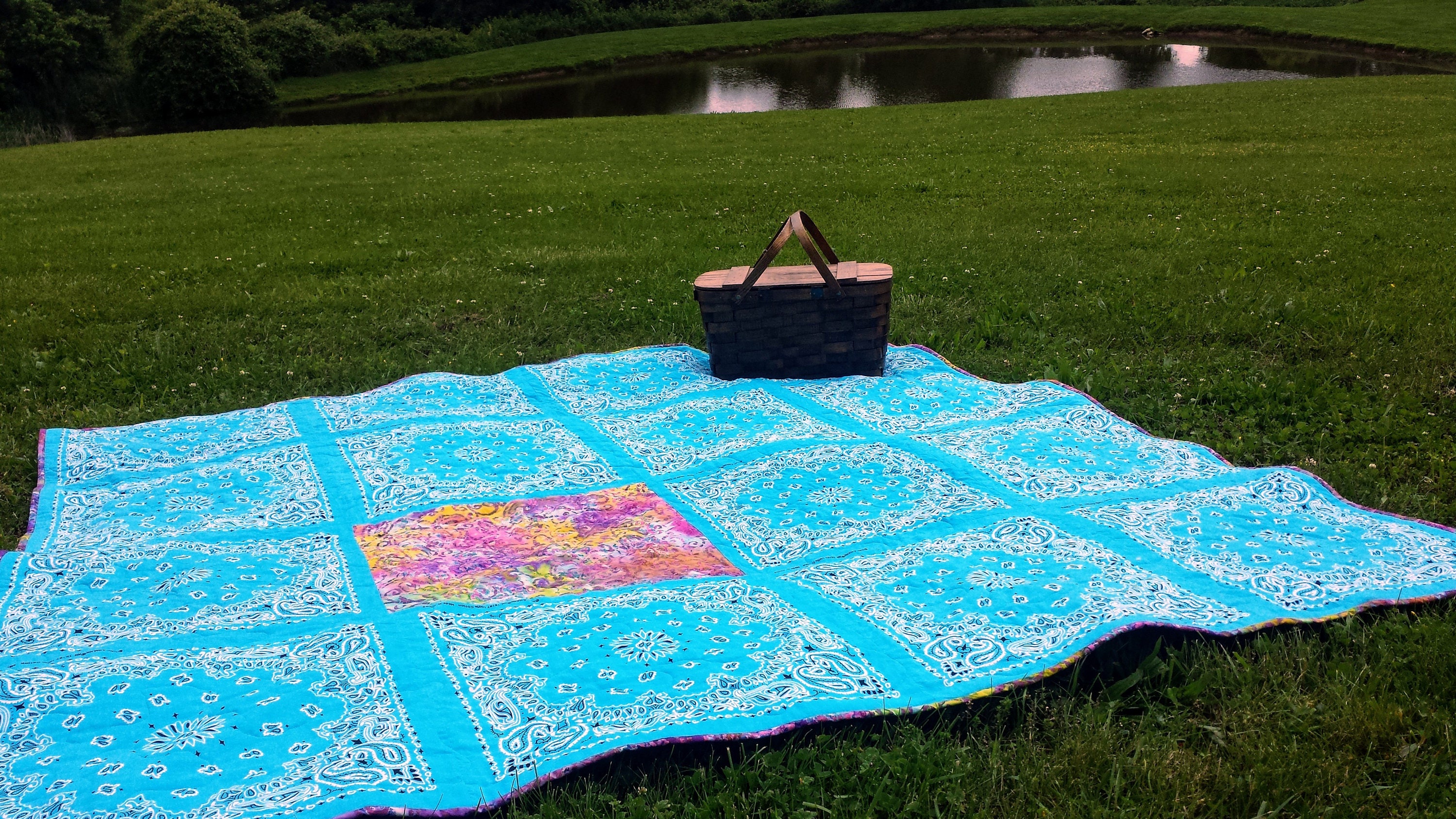 Picnic Blanket Beach Blanket Bandana Quilt Extra Large