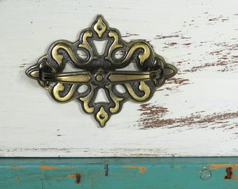 Vintage Drawer Pull with Escutcheon Plate . 1960s . Furniture Knob . Cabinet Hardware