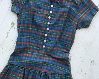 RESERVED vintage 1940s day dress / plaid dress / WWII era dress / cotton day dress / cotton plaid dress / 40s dress xs