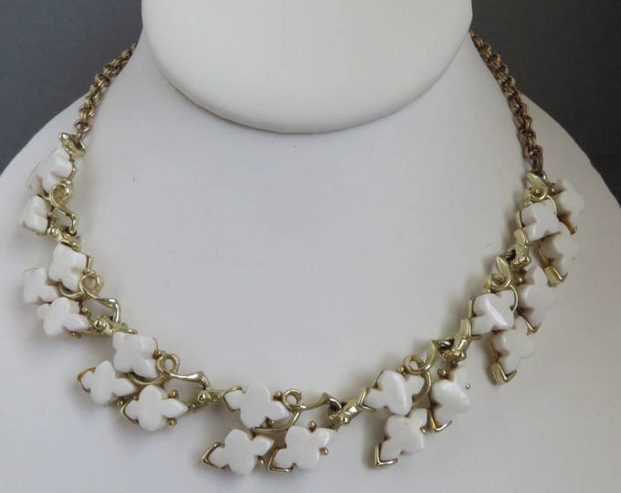 White Thermoset Necklace, Vintage Gold Tone Choker Leafy Necklace, 16 inch Summer Jewelry