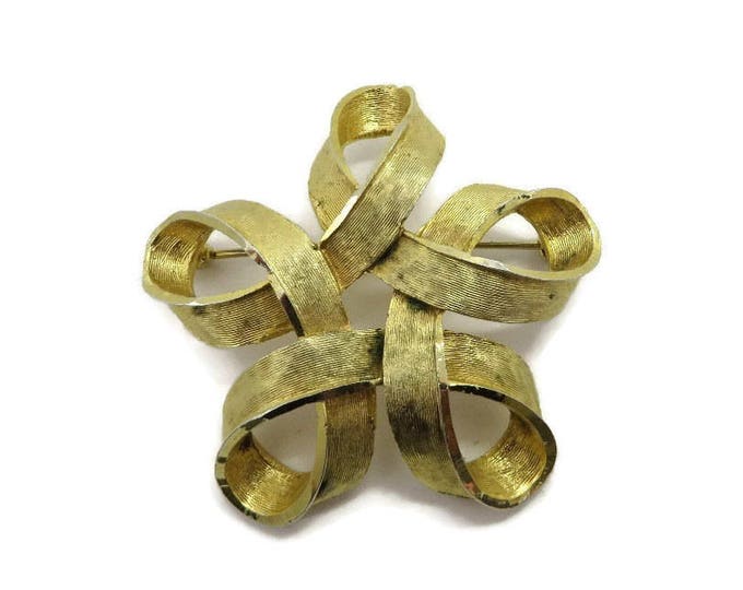 CAPRI Brooch, Vintage Gold Tone Designer Ribbon Pin, Matte Gold Looped Brooch