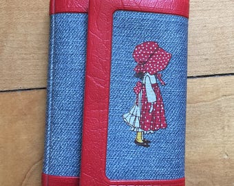 Vintage 1970s Holly Hobbie Vinyl Key Wallet!