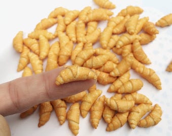 MidYear Sale15% Miniature Croissant,Miniature Bakery,Dollhouse Bakery,Miniature food,Miniature bread,Dollhouse food,Miniature jewelry,Handma