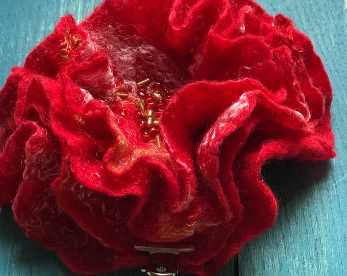 Red Felt Brooch, Flower Brooch, Felted Flower Brooch, Felted Flower Pin, Felted Wool Brooch, Gift for Women, Evening Fashion Wearable Art