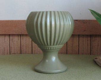 Green McCoy Floraline #407 Planter Vintage Planters and Pots Mid Century Decor Succulent Planter or Indoor Plants Flower Vase