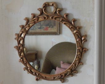 Beautiful Ornate Gold Wall Mirror!
