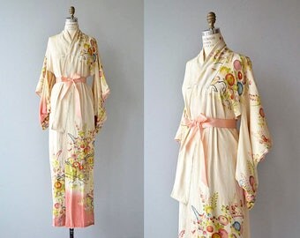 SOLD SOLD SOLD - The Matcha tea kimono - 1950s vintage kimono