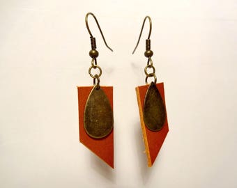 Bronze colored leather and drop earrings