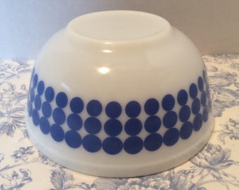 Pyrex Polka dot Nesting Bowl 403 Blue Pyrex Polka dot Mixing Bowl 403 Blue Vintage Pyrex Blue Polkadot Bowl