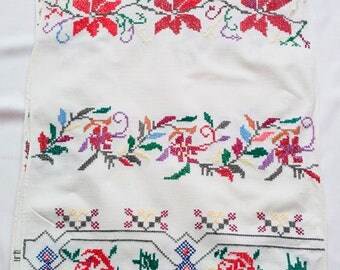 Ukrainian Embroidered vintage RUSHNYK - Home Decoration - Ukrainian Towel vintage 1950